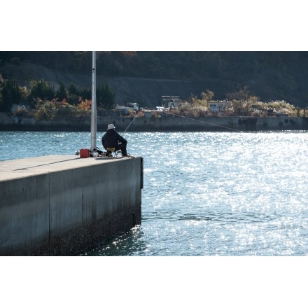 冬の朝の尾道水道