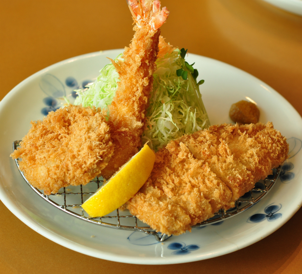 とんかつ 豚料理  ぽるしぇ本店