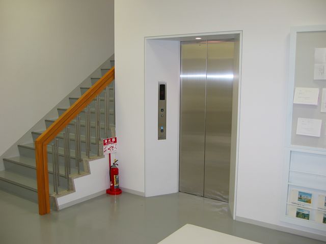 エレベーター