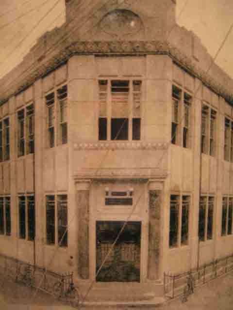 旧尾道銀行外観