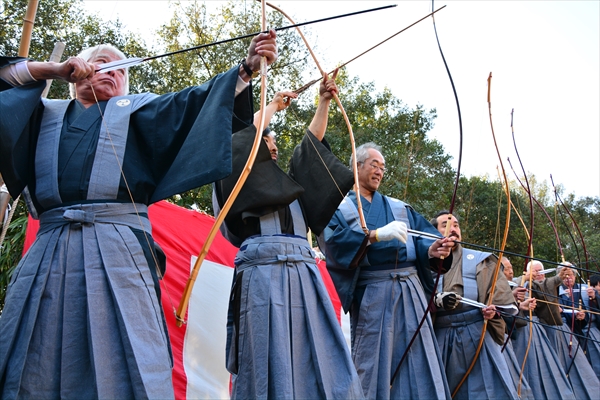 （1月中旬）お弓神事