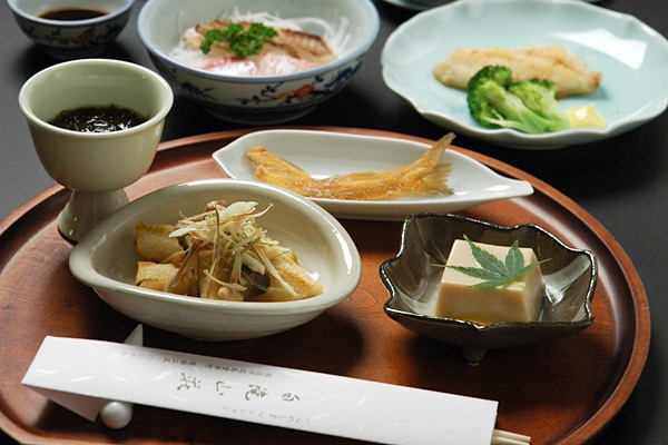 いんのしまペンション白滝山荘