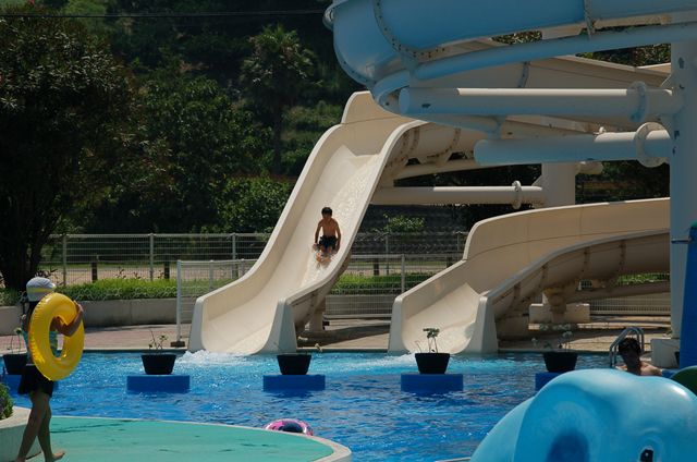 因島アメニティープール