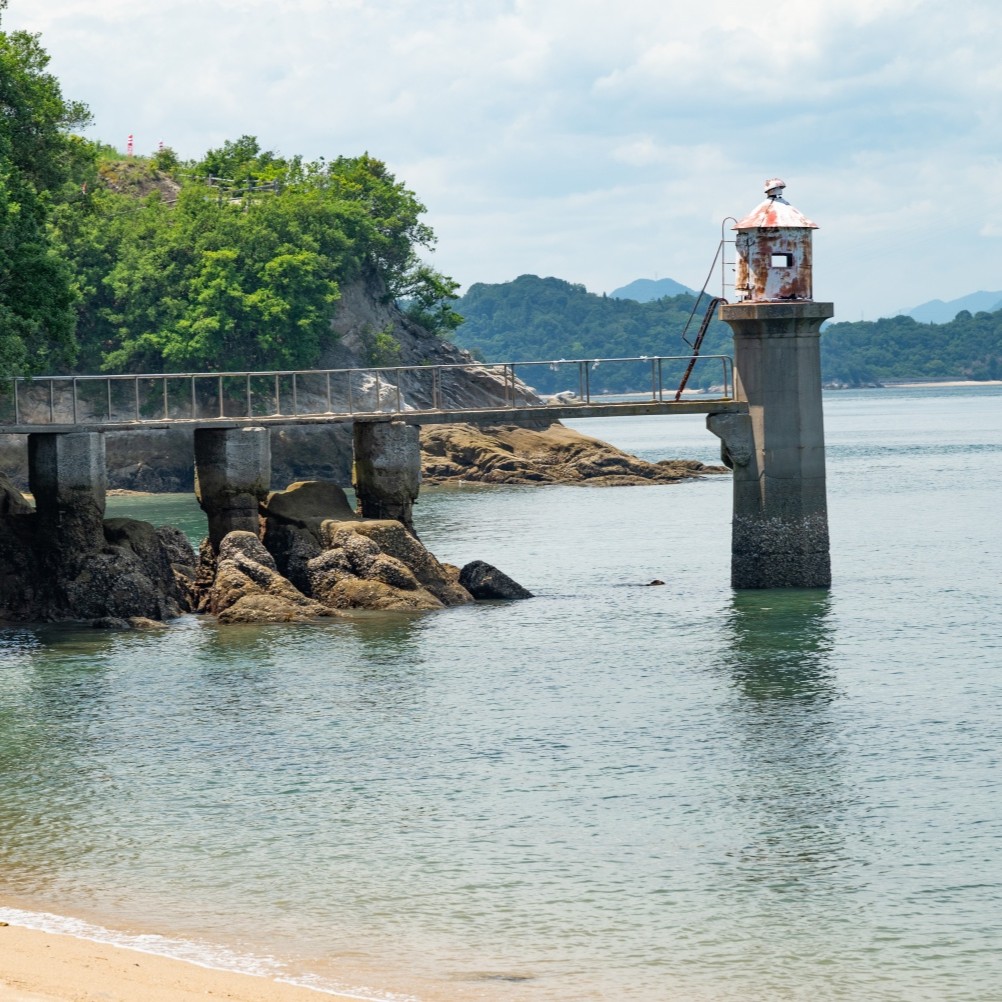 大浜埼灯台と灯台記念館