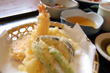 かねよし