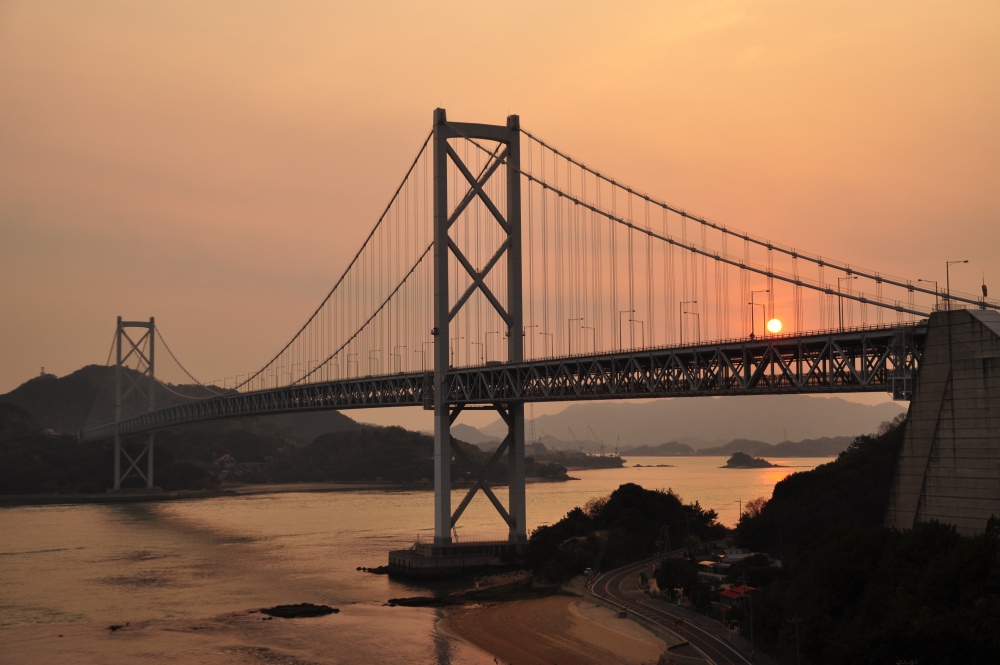 瀬戸内しまなみ海道・因島大橋