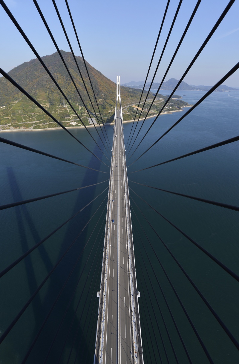 瀬戸内しまなみ海道・多々羅大橋