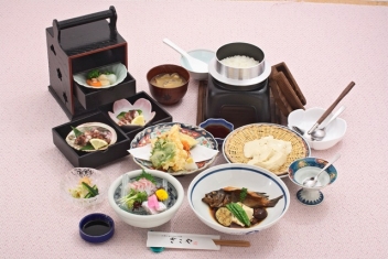 ざこや