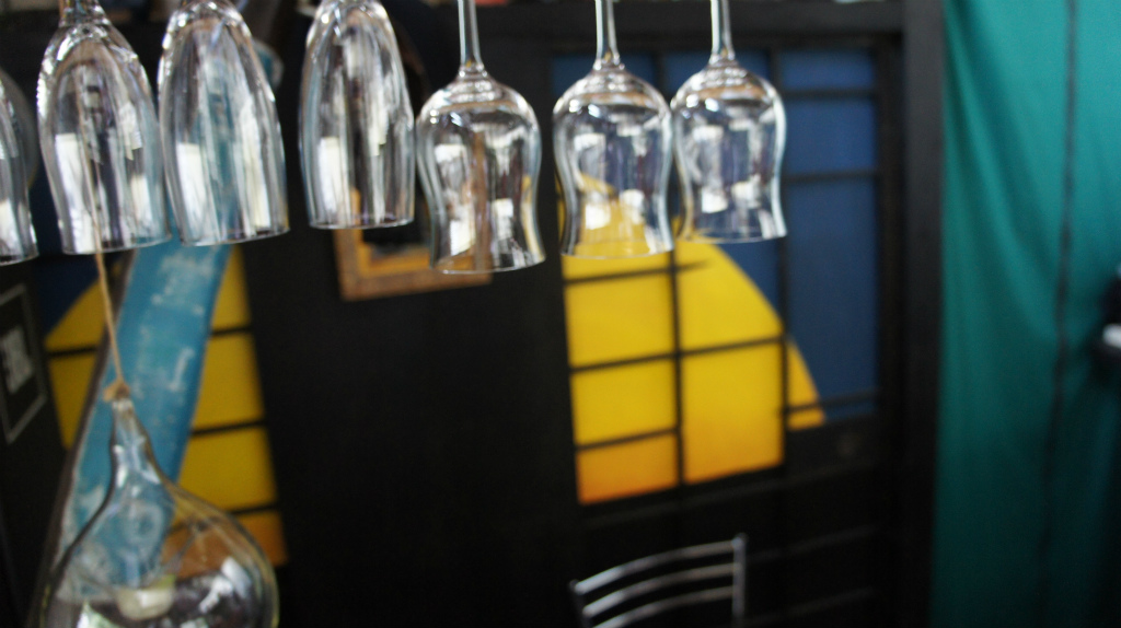 店内、宮沢賢治をイメージしたものがたくさんです