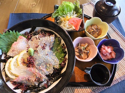 焼き牡蠣と尾道料理 かき左右衛門