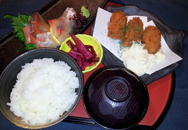 焼き牡蠣と尾道料理 かき左右衛門