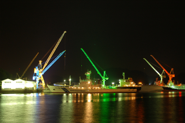 クレーンライトアップ