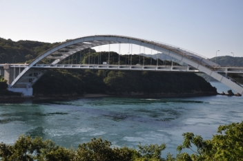 瀬戸内しまなみ海道・大三島橋