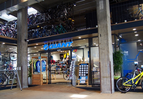 ONOMICHI U2（GIANT STORE尾道）