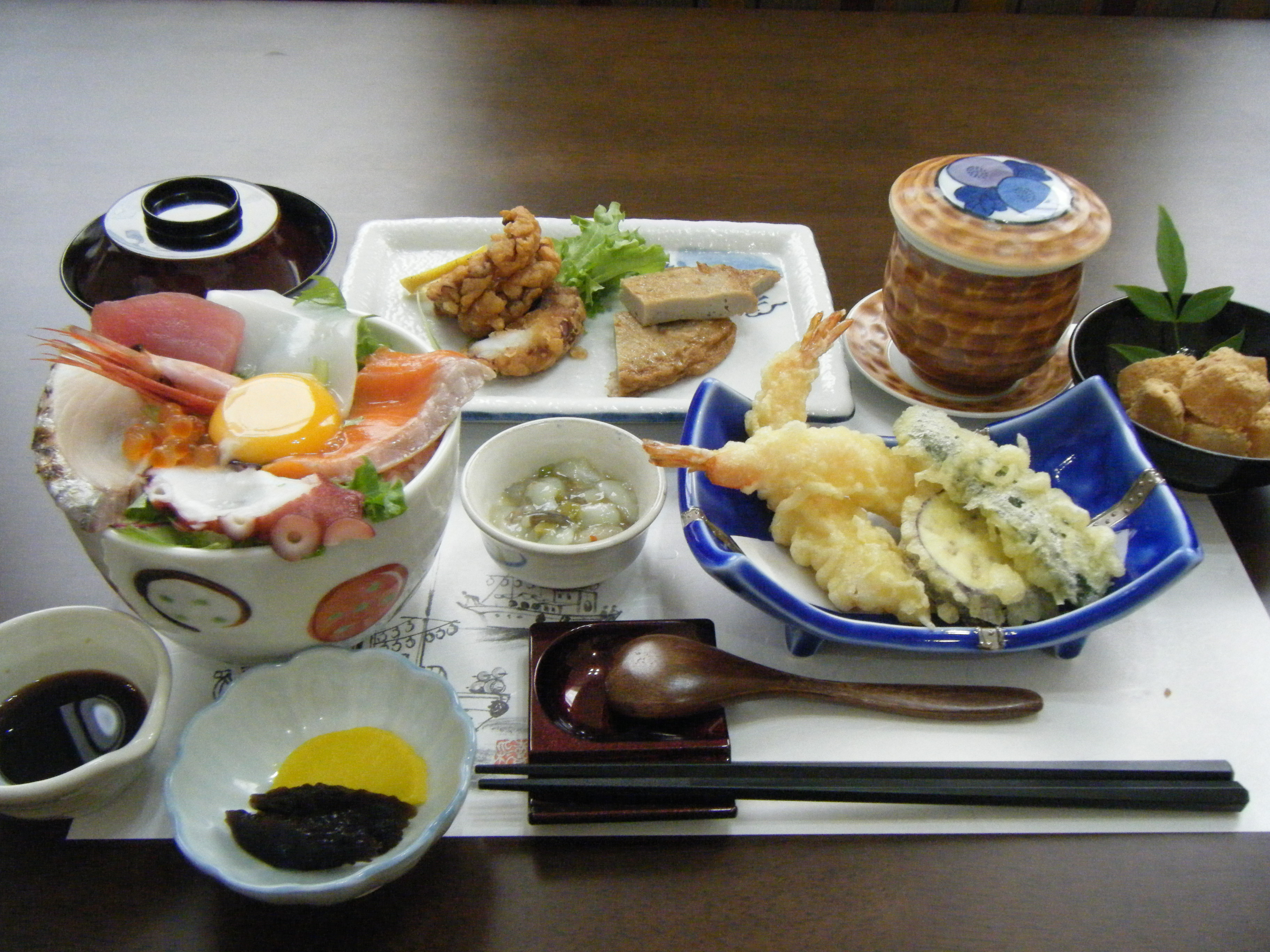 団体用食事2,160円[税込]