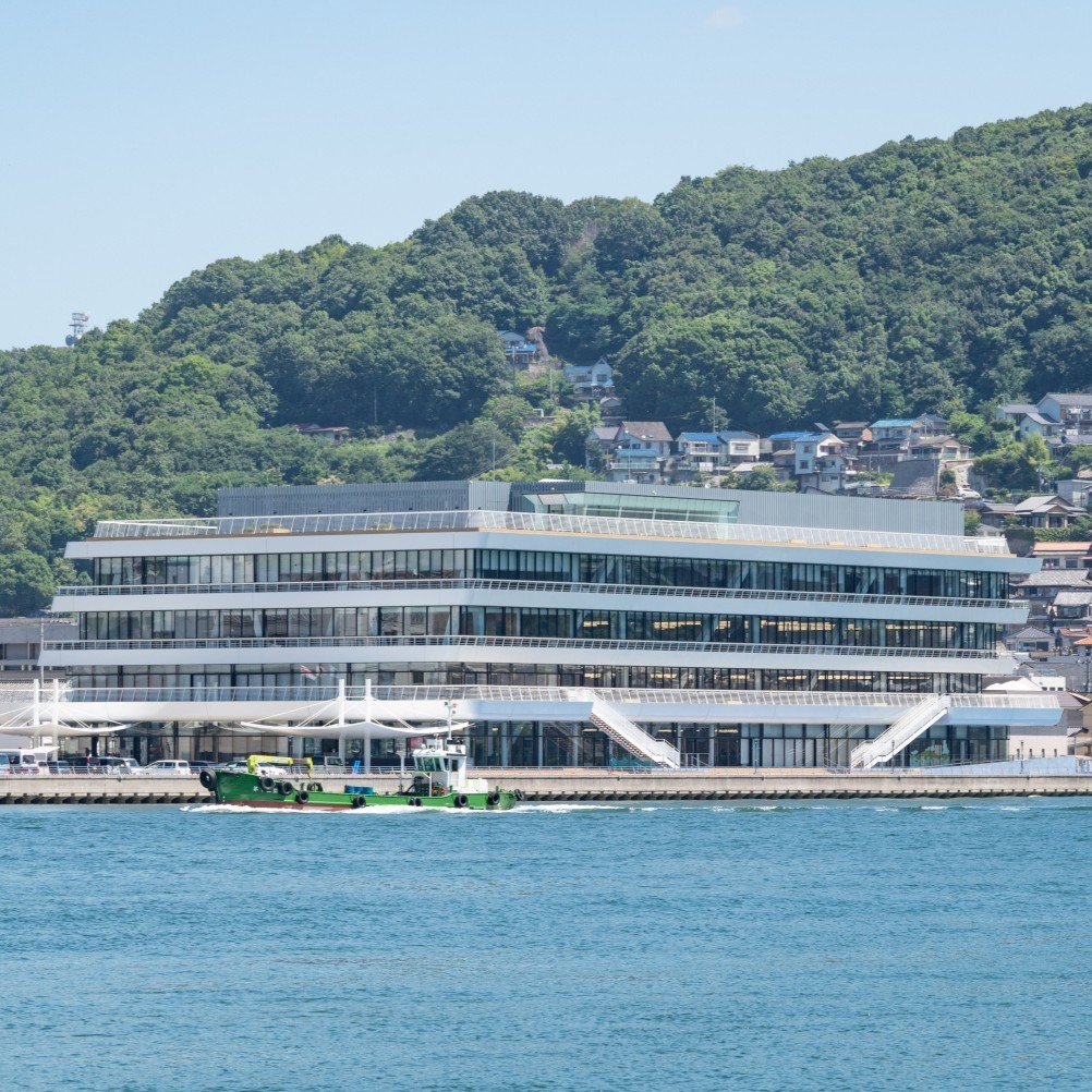 尾道市役所展望デッキ