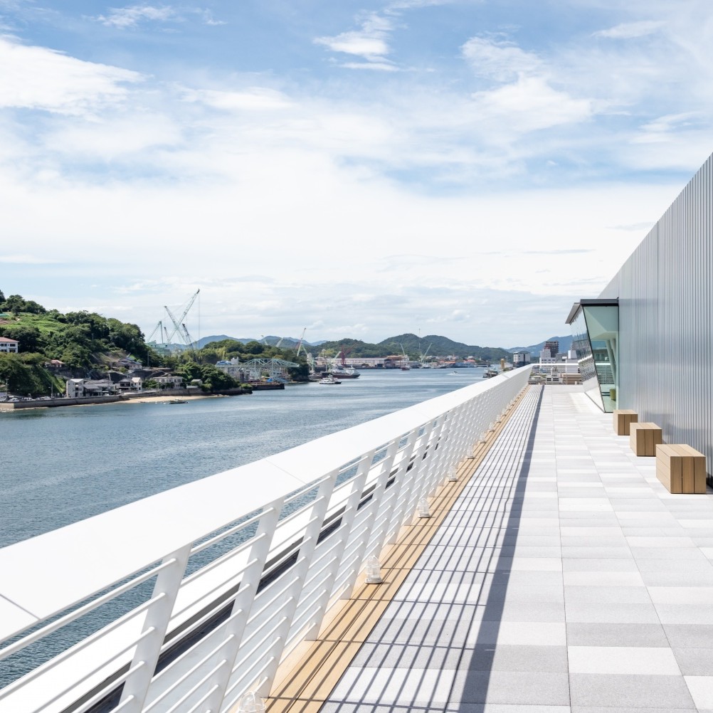 尾道市役所展望デッキ