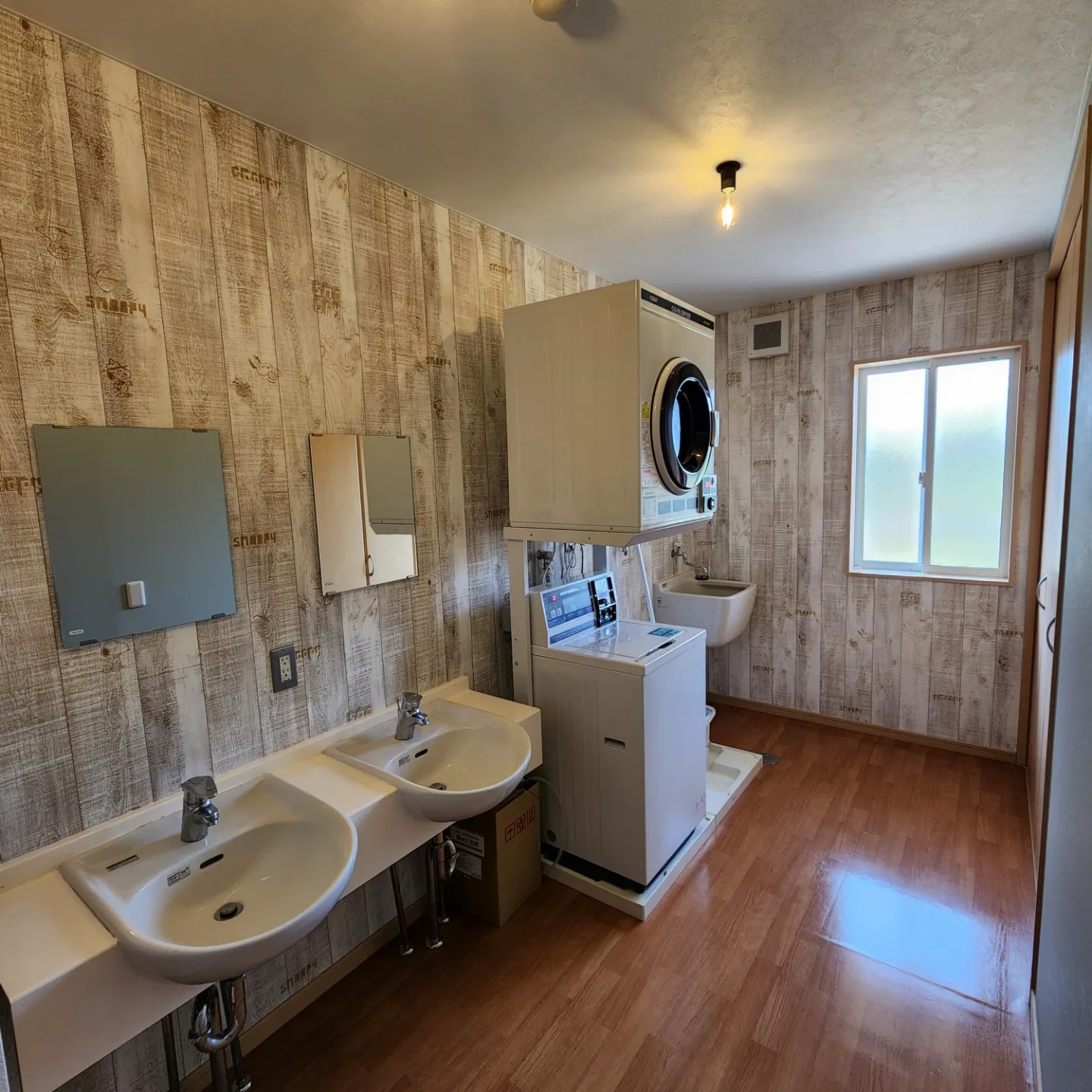 共用洗面台洗濯機