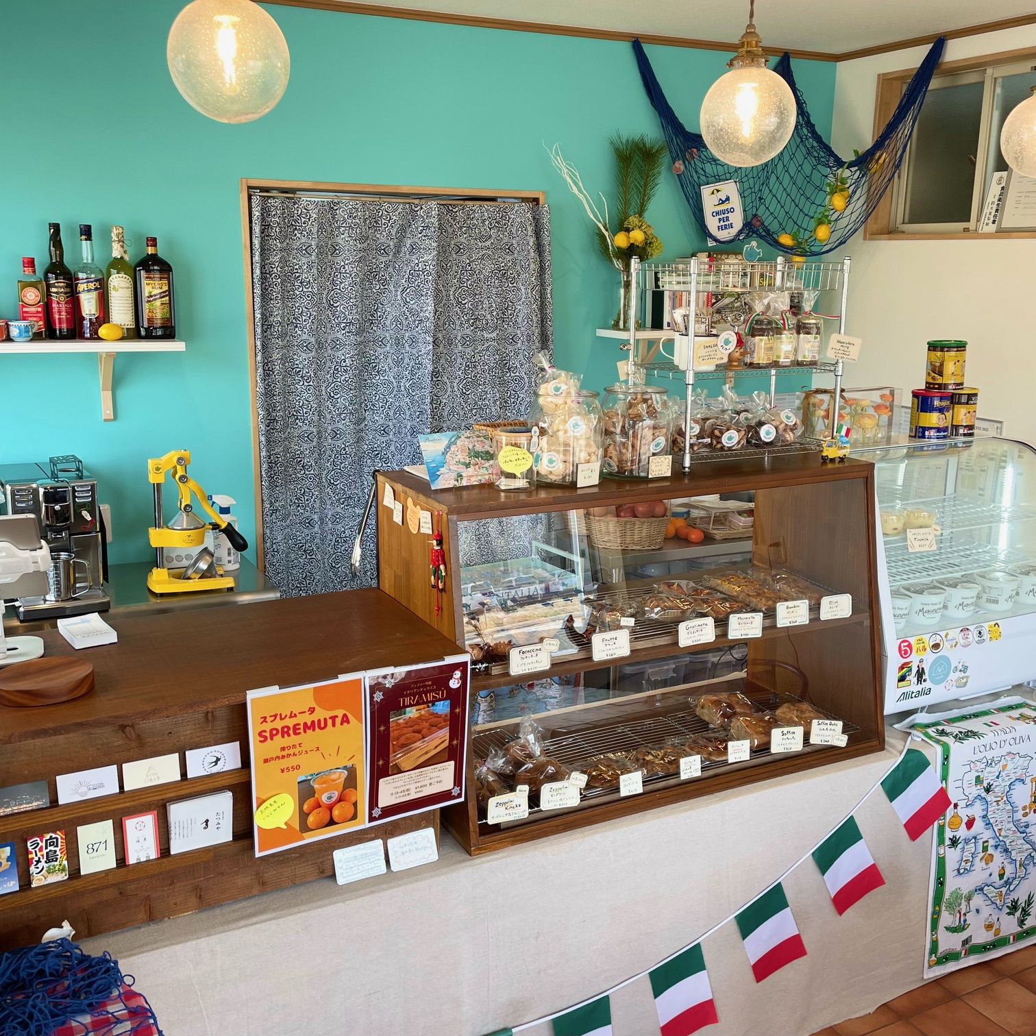 フォカッチェリアパッファ- / FOCACCERIA PUFFER